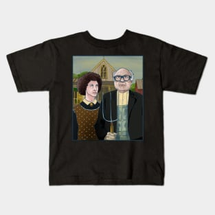 American Gothic with Danny DeVito and Rhea Perlmann Kids T-Shirt